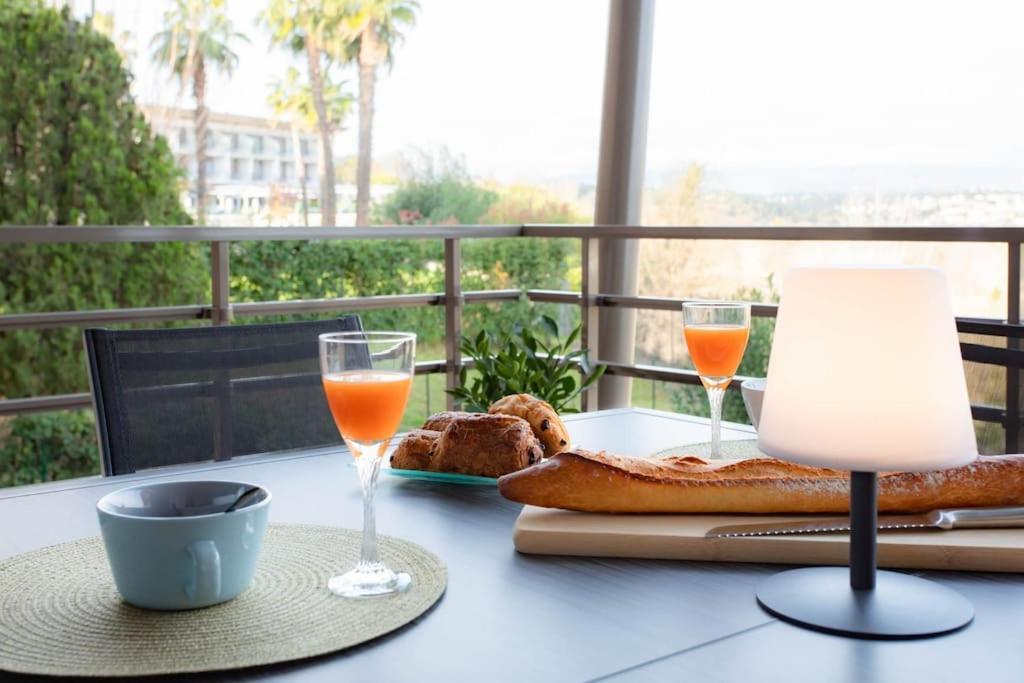 Апартаменты A7- 2 Bdr Sea & Mountain View - Ac, Parking, Pool & Terrace Антиб Экстерьер фото